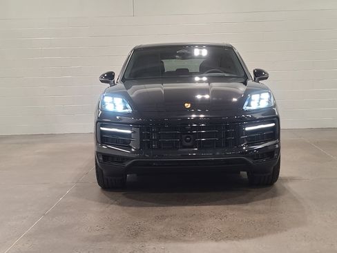 New 2026 Porsche Cayenne image 10