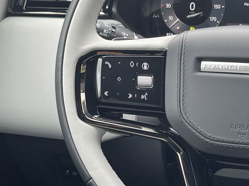 New 2026 Land Rover Range Rover Velar S image 16