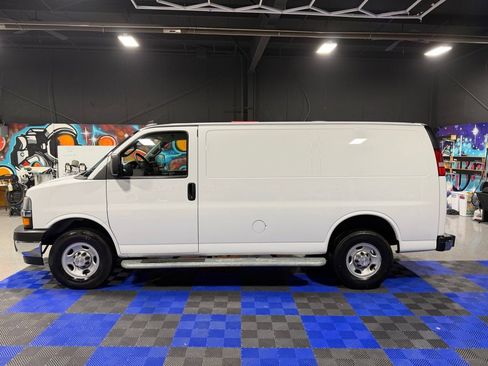 Used 2024 Chevrolet Express 2500 w/ Driver Convenience Package image 2