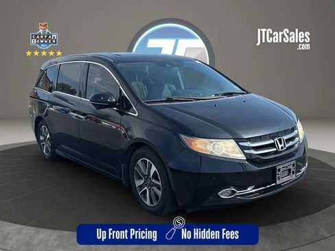 Used 2014 Honda Odyssey Touring image 1