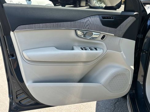 Certified 2023 Volvo XC90 T8 Plus w/ Protection Package Premier image 15
