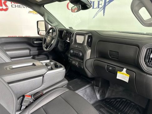 New 2025 Chevrolet Silverado 2500 W/T RWD image 17