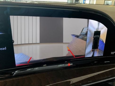 Certified 2024 Cadillac Escalade ESV Sport Platinum w/ Heavy-Duty Trailer Package AWD/4WD image 23