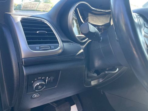 Used 2021 Jeep Grand Cherokee Laredo X AWD/4WD image 20