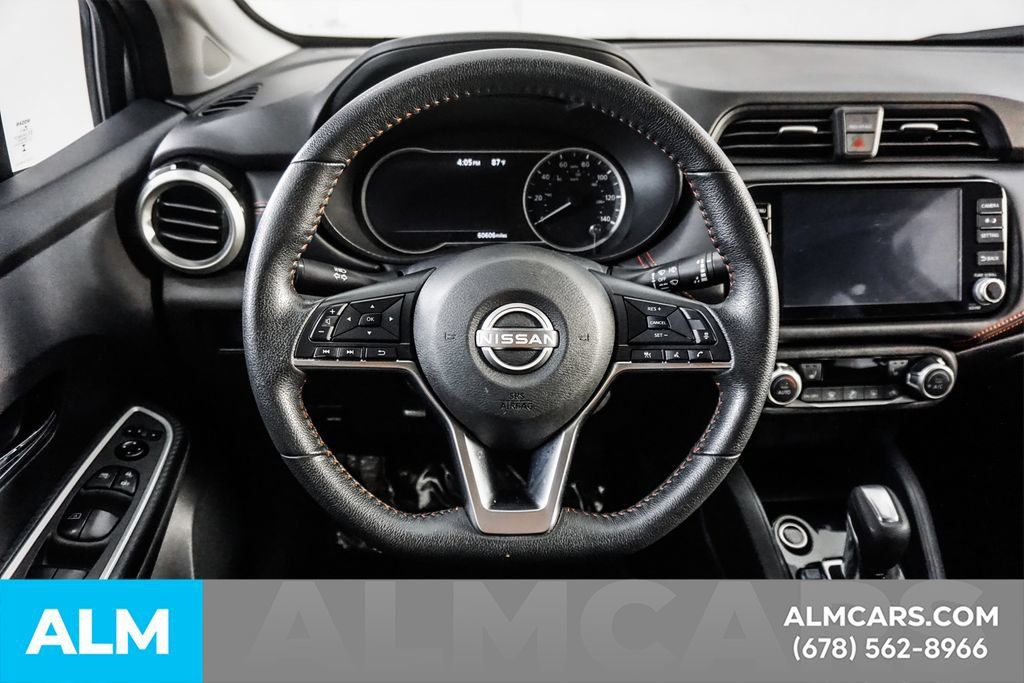 Used 2024 Nissan Versa SR FWD image 24