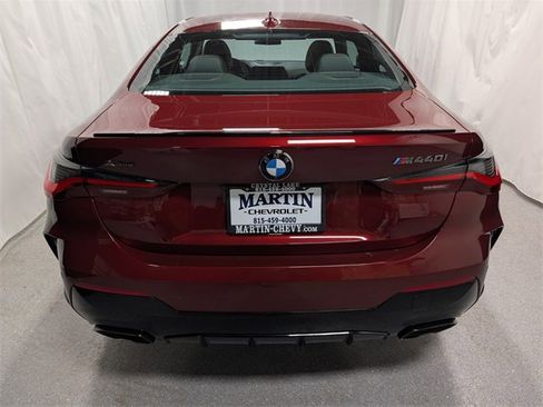 Used 2023 BMW 440i xDrive Coupe w/ Premium Package image 4