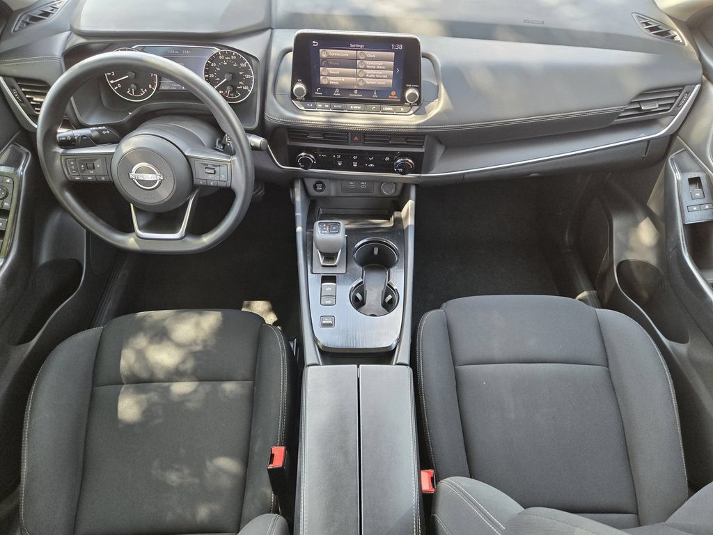 Used 2024 Nissan Rogue S FWD image 22