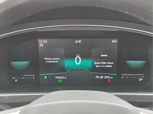 Used 2022 Volkswagen Tiguan SE R-Line image 30