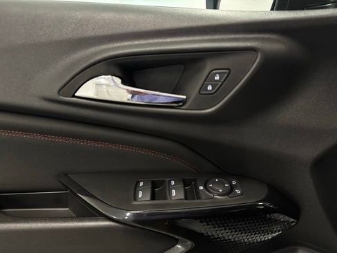 New 2026 Chevrolet Trax RS w/ Sunroof Package FWD image 14