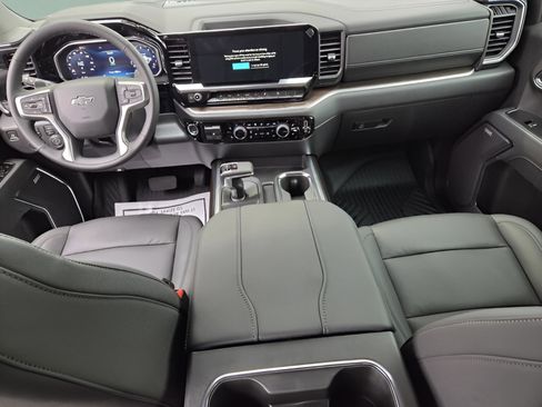 New 2026 Chevrolet Silverado 1500 LT Trail Boss w/ LT Trail Boss Premium Package image 9