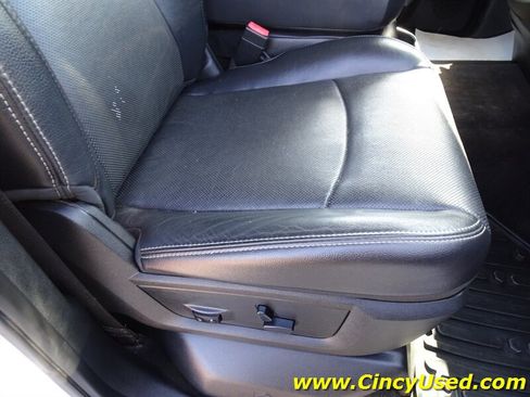 Used 2016 RAM 1500 Laramie AWD/4WD image 30