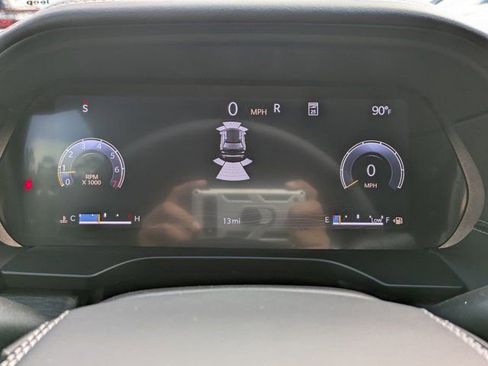 New 2025 Jeep Grand Cherokee Overland w/ Luxury Tech Group IV image 24