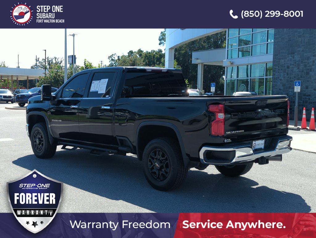Used 2022 Chevrolet Silverado 2500 LTZ w/ Z71 Off-Road Package AWD/4WD image 5