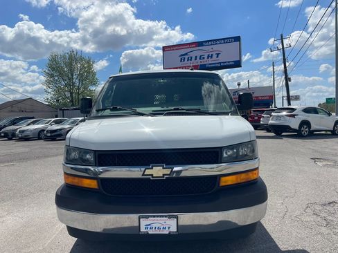 Used 2021 Chevrolet Express 2500 w/ Driver Convenience Package RWD image 1
