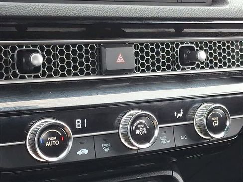 Used 2025 Honda Civic Sport image 15