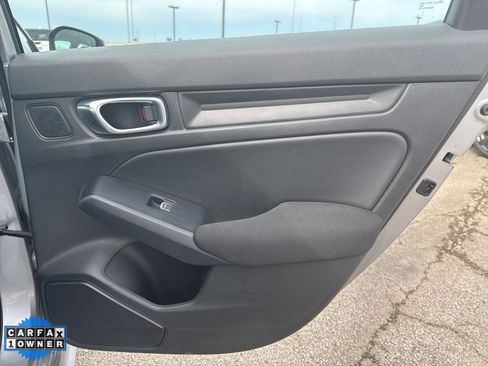Used 2025 Honda Civic Sport image 28