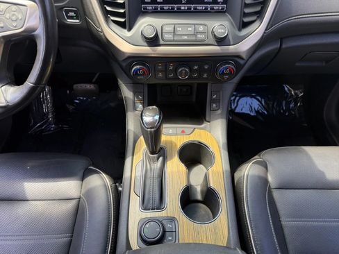 Used 2019 GMC Acadia Denali FWD image 18