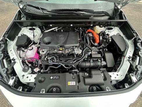 Used 2025 Toyota RAV4 XLE w/ Convenience Package image 54