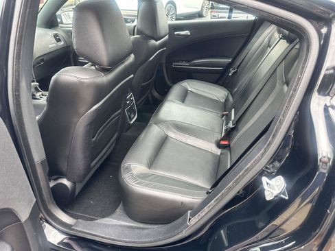 Used 2021 Dodge Charger SXT w/ Leather Interior Group RWD image 27