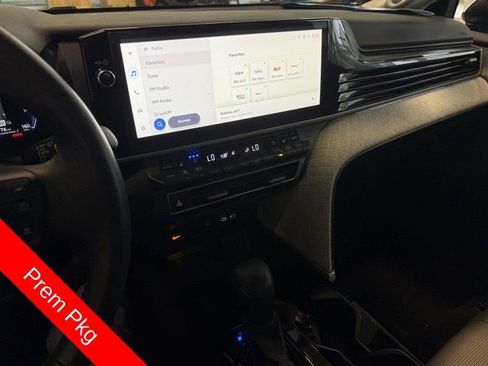 Used 2025 Toyota Camry XLE w/ Premium Package FWD image 22