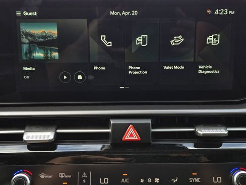 New 2026 Kia Sportage EX FWD image 14