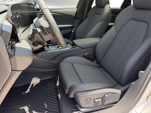 Certified 2025 Audi A6 e-tron Premium Plus w/ Premium Plus AWD/4WD image 5