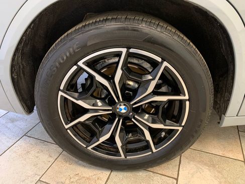 Used 2024 BMW X3 xDrive30i w/ Premium Package AWD/4WD image 13