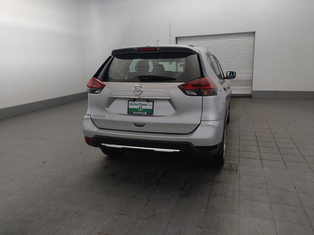 Used 2019 Nissan Rogue S AWD/4WD image 7