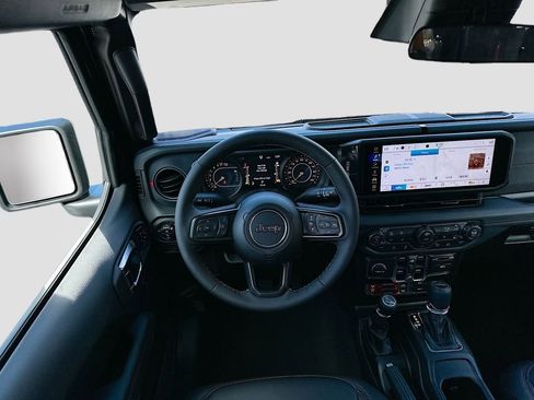 New 2026 Jeep Gladiator Rubicon w/ Dual Top Group image 24