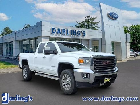 Used 2018 GMC Sierra 2500 SLE w/ HD SLE Preferred Plus Package AWD/4WD image 4