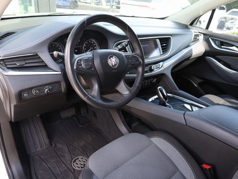 Used 2020 Buick Enclave Preferred image 13