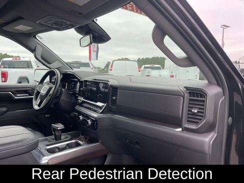 Used 2023 GMC Sierra 1500 SLT w/ SLT Premium Plus Package image 30
