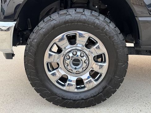 Used 2024 Ford F350 Lariat w/ Chrome Package AWD/4WD image 14