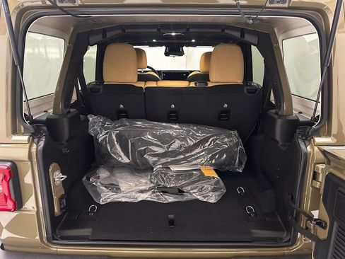 New 2026 Jeep Wrangler Unlimited Sport AWD/4WD image 9