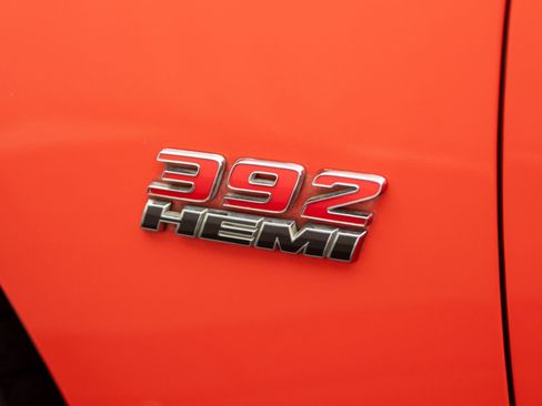 Used 2017 Dodge Charger R/T Scat Pack w/ Beats Audio Group RWD image 40