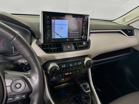 Certified 2019 Toyota RAV4 Limited w/ Advanced Technology Package AWD/4WD image 16