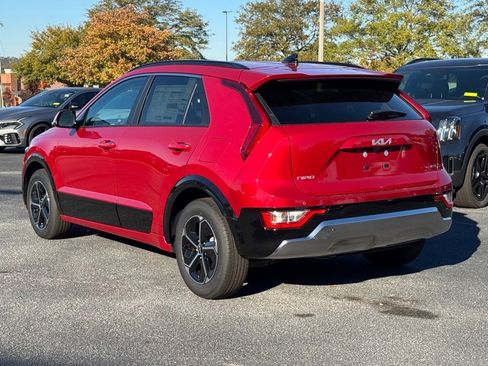 New 2026 Kia Niro SX image 5