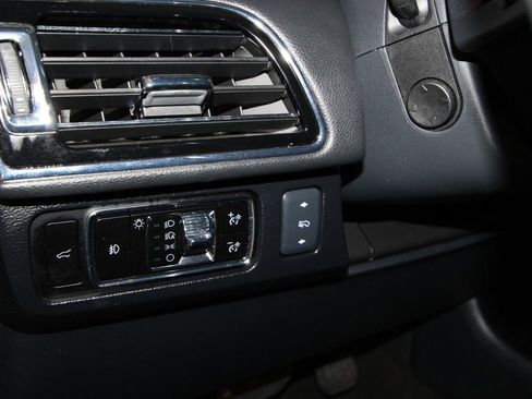 Used 2024 Lincoln Navigator L Reserve AWD/4WD image 10