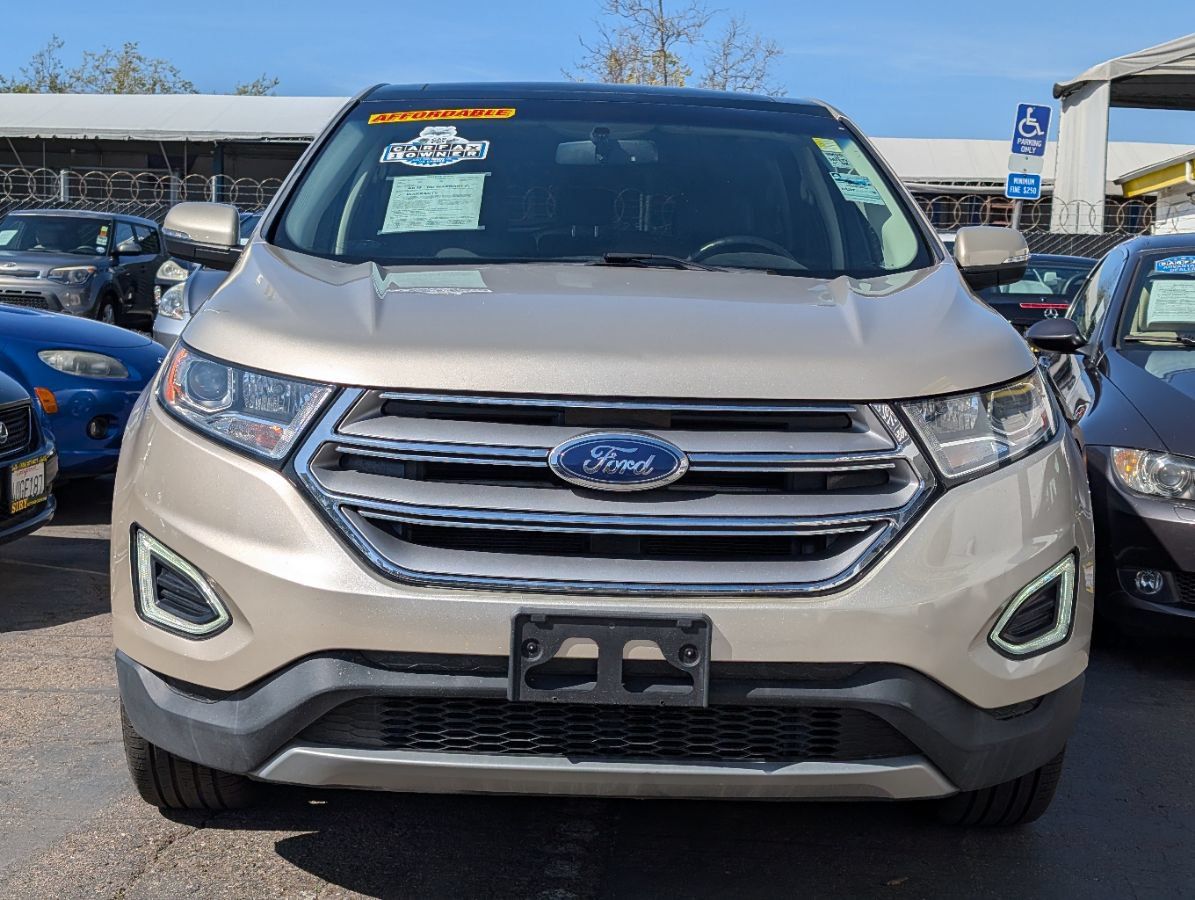 Used 2017 Ford Edge Titanium w/ Equipment Group 301A AWD/4WD image 5