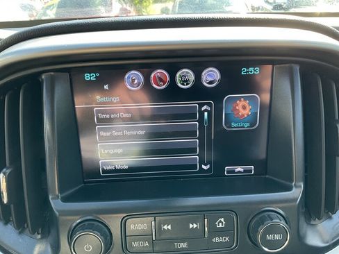 Used 2017 Chevrolet Colorado LT w/ LT Convenience Package AWD/4WD image 15