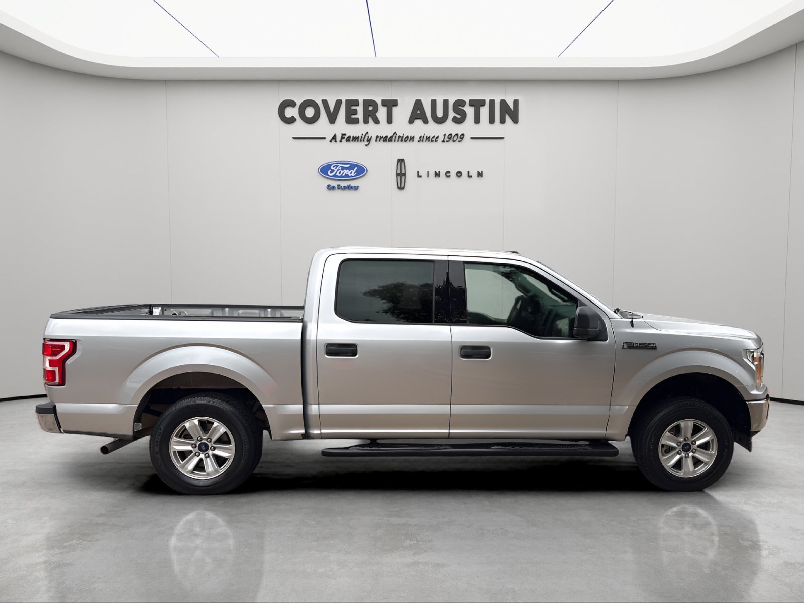 Used 2018 Ford F150 XLT RWD image 5