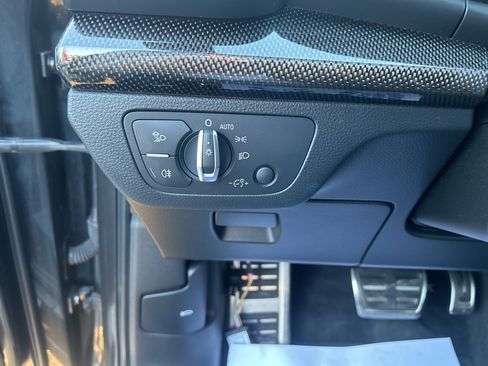 Used 2021 Audi SQ5 Premium Plus w/ Premium Plus Package image 13