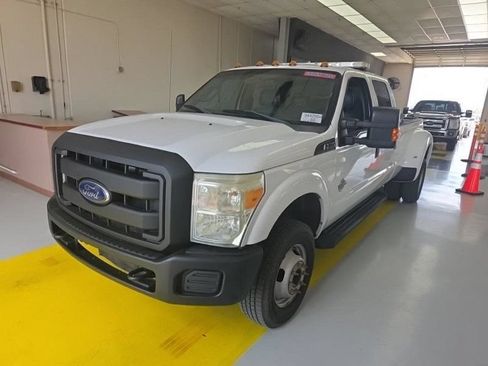Used 2016 Ford F350 XL w/ Power Equipment Group AWD/4WD image 1