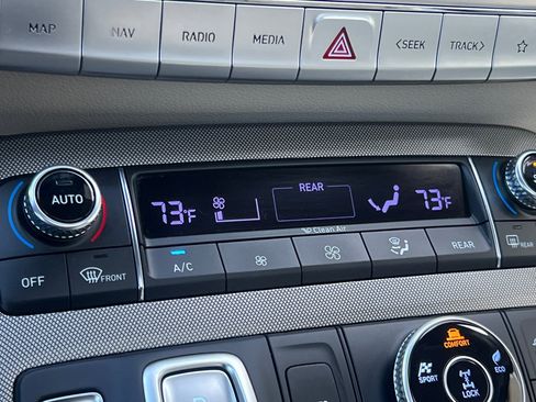 Used 2020 Hyundai Palisade Limited image 22