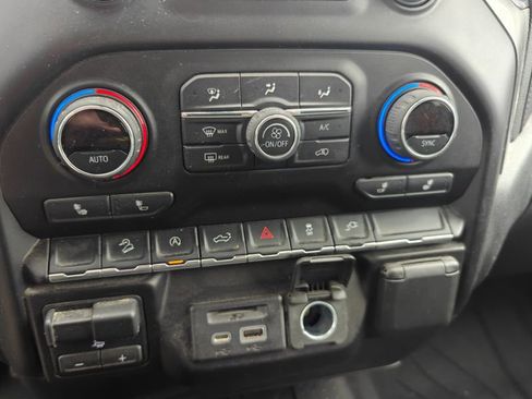 Used 2019 Chevrolet Silverado 1500 LT w/ All-Star Edition AWD/4WD image 14