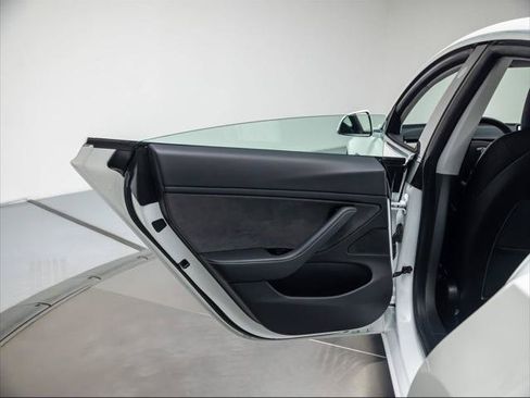 Used 2020 Tesla Model 3 Performance AWD/4WD image 21