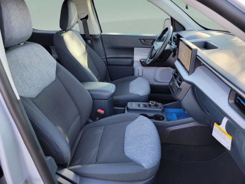 New 2026 Ford Maverick XLT w/ Equipment Group 301A image 30