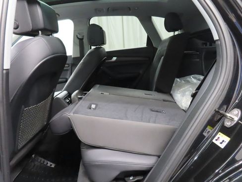 Used 2023 Audi Q5 2.0T Premium w/ Convenience Package image 44