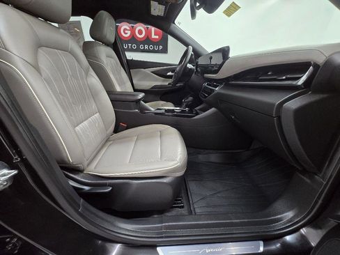 Used 2025 Buick Envista Avenir FWD image 22