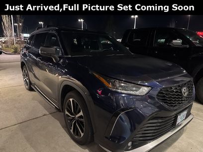 Certified 2022 Toyota Highlander XSE